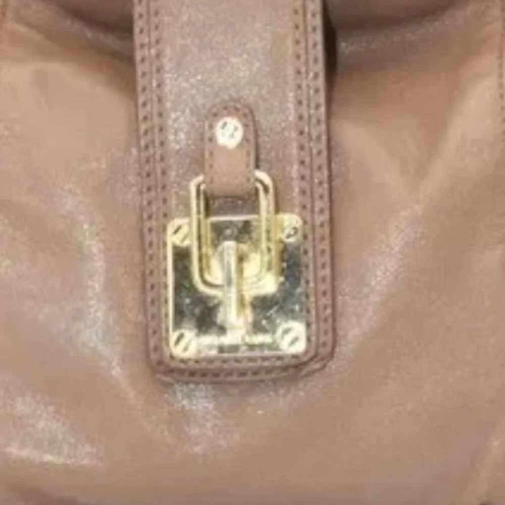 Michael Kors Leather Hobo Purse Shoulder Bag Tan